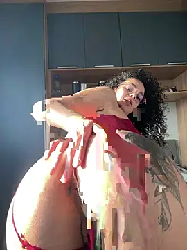 SirenStell0 online show from June 26, 6:45 pm