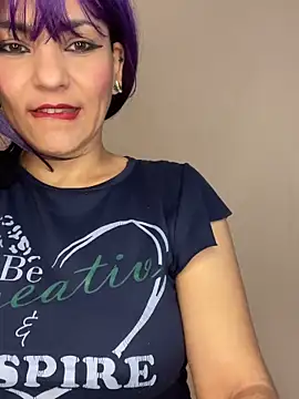 Snapshot of eva_luz chatting on March 25, 8:59 pm eva luz online show from March 25, 8:59 pm