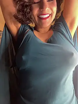 eva luz online show from July 5, 3:19 pm