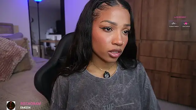 Snapshot of eimi_spacee chatting on March 30, 8:10 pm eimi spacee online show from March 30, 8:10 pm