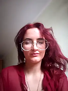 Snapshot of Persefoha chatting on February 12, 2:12 pm Persefoha online show from February 12, 2:12 pm