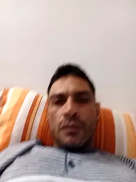 yoahotpetrafiery online show from May 15, 9:44 pm