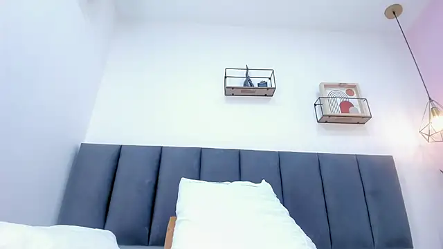 sam doll  online show from July 24, 7:12 pm