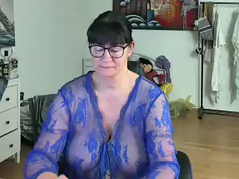 Sylly online show from December 30, 7:37 am