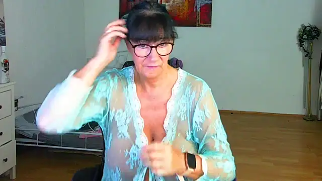 Sylly online show from September 29, 6:40 am