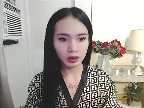 devine goddess online show from August 5, 4:54 pm