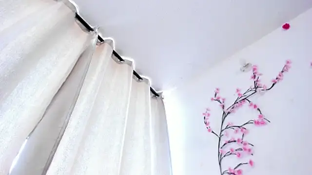 NicoRobinx online show from June 18, 2:32 pm