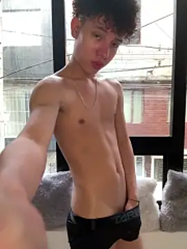 yoursexyjose online show from February 24, 6:39 pm