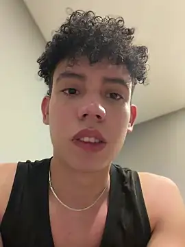 yoursexyjose online show from June 12, 8:52 pm