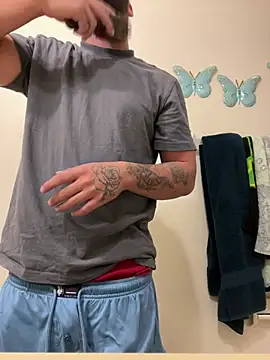 Tu PaPi Favorito online show from July 18, 5:44 am