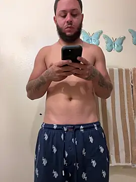 Tu PaPi Favorito online show from July 20, 1:57 pm