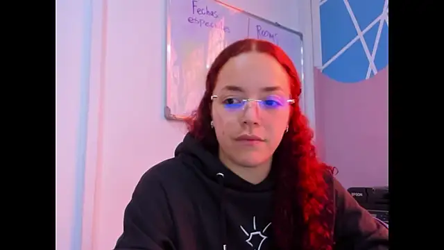 Miss Dior2 online show from February 18, 3:30 pm