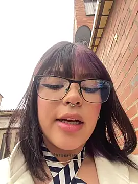 Violetx19 online show from February 1, 9:57 pm