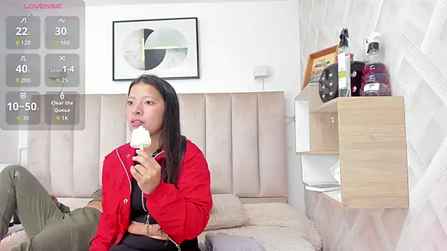 double temptation  online show from June 13, 8:18 pm
