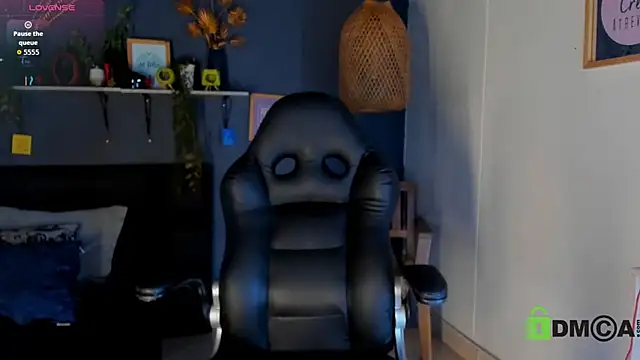 eliza pink24 online show from March 7, 6:38 pm