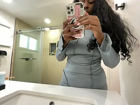 Anadia Starr online show from March 28, 1:27 am