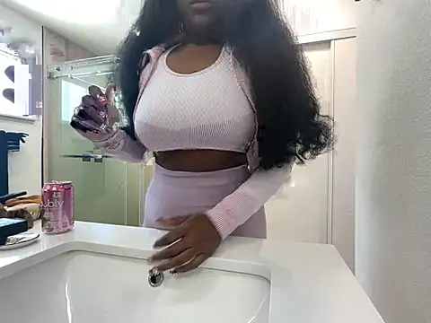 Snapshot of Anadia_Starr chatting on April 15, 8:42 pm Anadia Starr online show from April 15, 8:42 pm