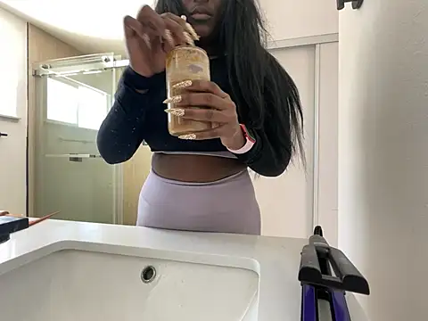 Snapshot of Anadia_Starr chatting on July 8, 9:19 pm Anadia Starr online show from July 8, 9:19 pm