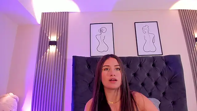 SARHA ANTONELLI online show from February 5, 12:10 pm