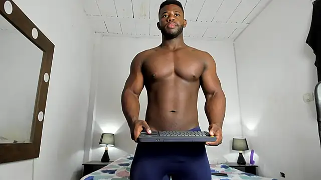 James McBoy online show from June 12, 6:18 pm