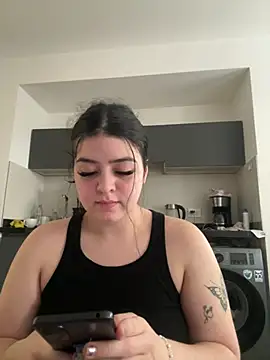 Snapshot of lolaaculaa chatting on June 9, 1:45 pm lolaaculaa online show from June 9, 1:45 pm