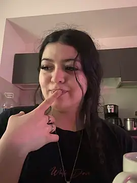 Snapshot of lolaaculaa chatting on July 28, 8:52 pm lolaaculaa online show from July 28, 8:52 pm