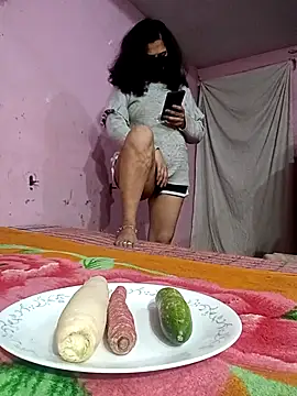 Kajal hot96 online show from February 4, 1:39 pm