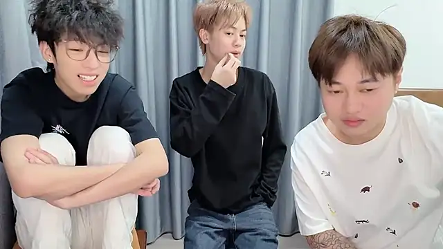 No 1MiaoMiao-Kk online show from February 5, 11:37 am