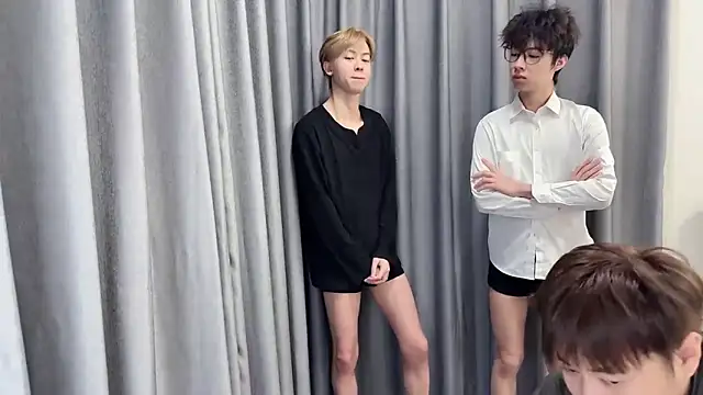 No 1MiaoMiao-Kk online show from February 10, 11:36 am