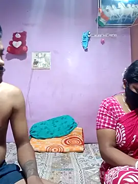 Fetish-Couple2 online show from March 18, 8:12 pm