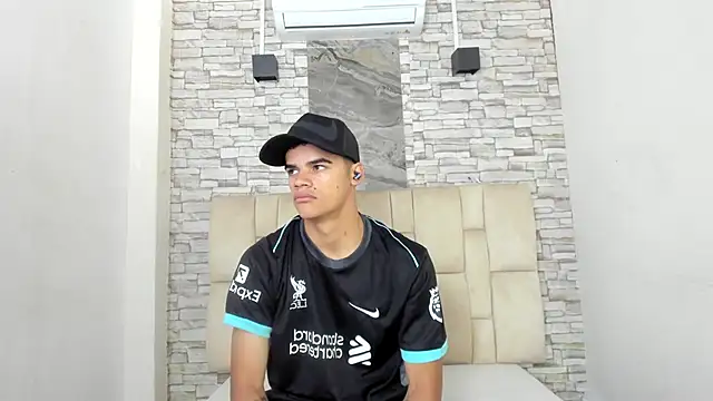 samuel wyatt online show from March 7, 2:03 pm