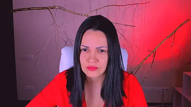 karolina robinson online show from February 25, 1:10 pm