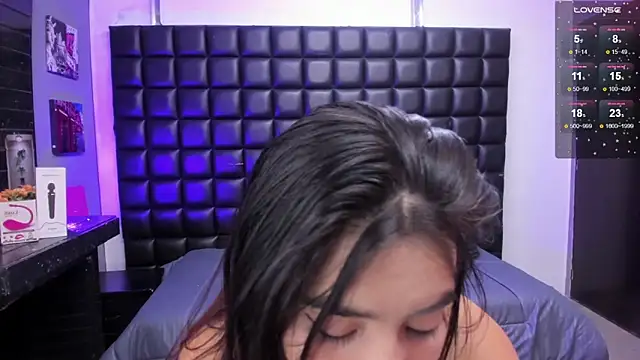 liany taylor online show from February 3, 6:40 am