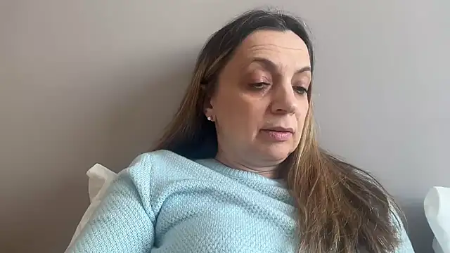 ShyFlameLive online show from March 1, 4:20 pm