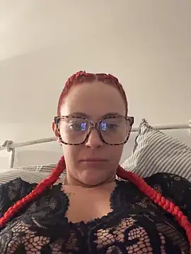 Snapshot of SophieSchmidt chatting on March 4, 7:42 pm SophieSchmidt online show from March 4, 7:42 pm