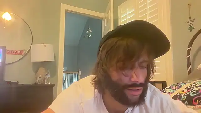 TrndSettr online show from July 30, 9:58 pm