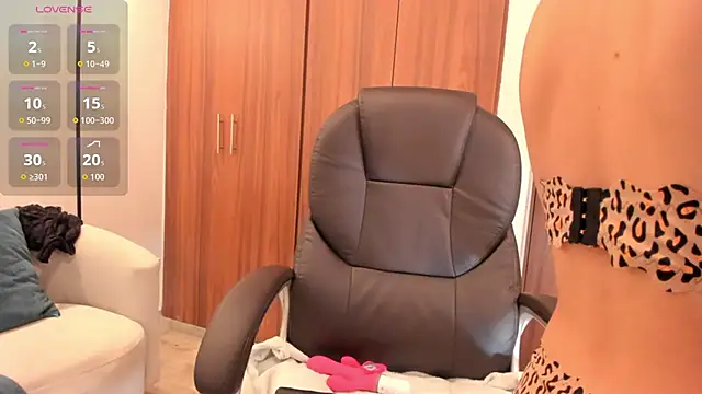 ivonny miller online show from February 7, 12:53 pm