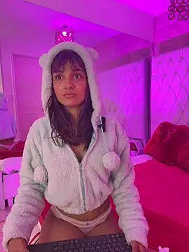 Kitty madness online show from February 10, 8:24 pm