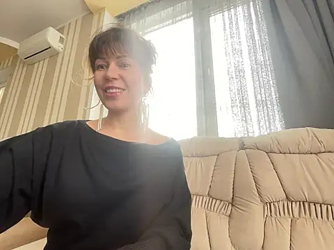 CarolineStar30 online show from February 7, 10:19 am