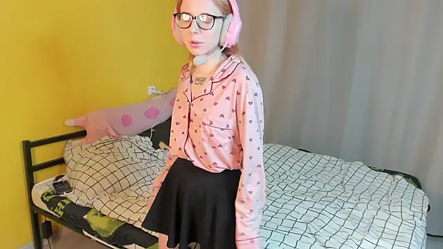 MoonScar online show from February 5, 3:16 pm