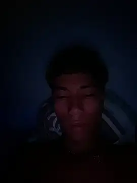 Snapshot of Adan21_cm chatting on February 18, 3:52 pm Adan21 cm online show from February 18, 3:52 pm