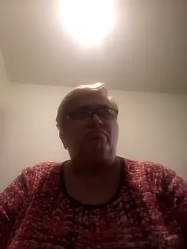 Snapshot of SusanStar874 chatting on April 20, 3:26 pm SusanStar874 online show from April 20, 3:26 pm
