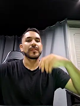 noa desire online show from March 6, 5:15 am