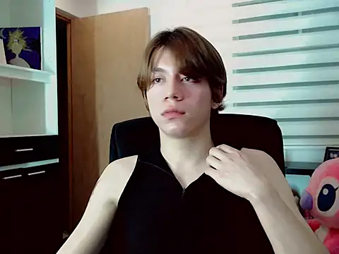 Snapshot of duvisex19 chatting on April 15, 11:05 pm duvisex19 online show from April 15, 11:05 pm
