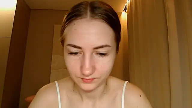 BluueSilk online show from December 20, 6:29 am