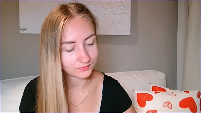 BluueSilk online show from October 16, 5:30 am