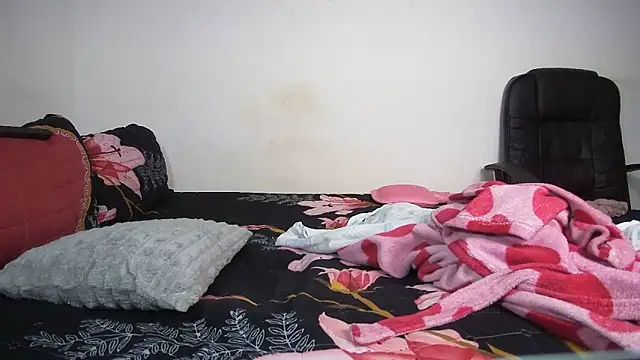 Suger-Boobs online show from June 5, 6:57 pm