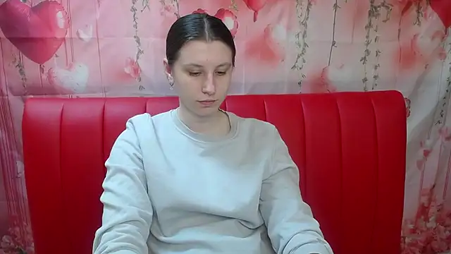 LilianaShine online show from May 5, 5:04 am