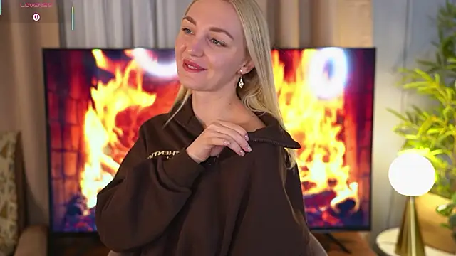 Carolllina  online show from February 11, 6:40 am