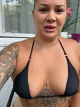 sexybatwomen33 online show from July 21, 4:59 am